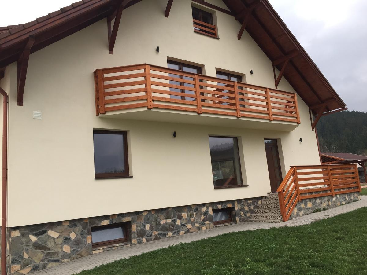 Pensiunea Granada Covasna Buitenkant foto