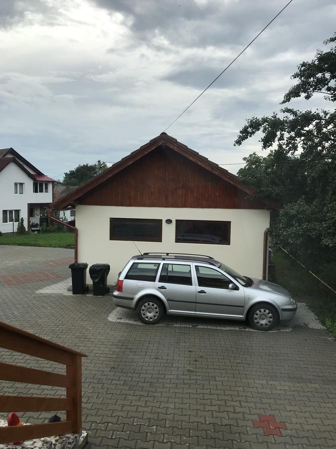 Pensiunea Granada Covasna Buitenkant foto